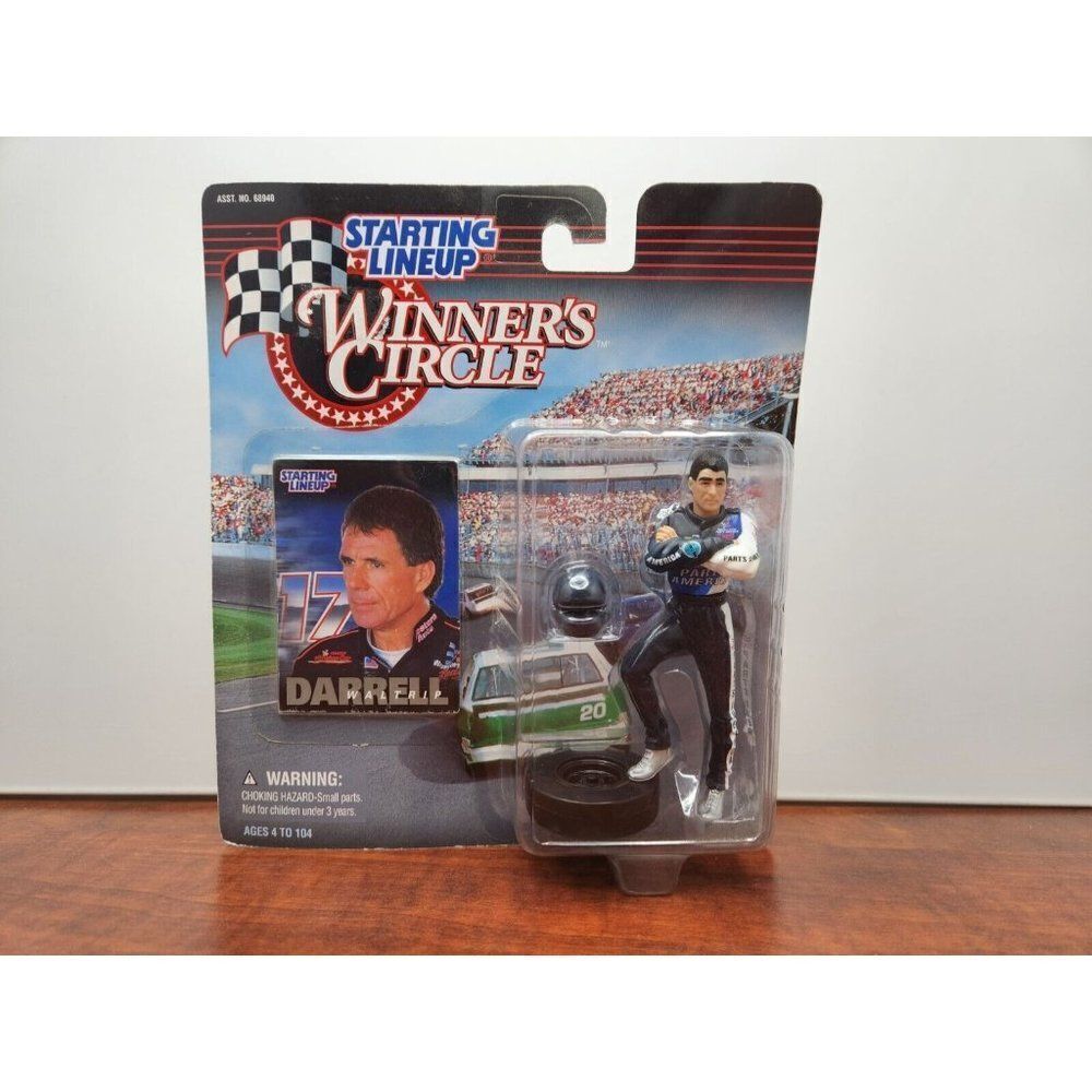 1997 Hasbro Kenner Starting Lineup Winners Circle Darrell Waltrip #17 NASCAR